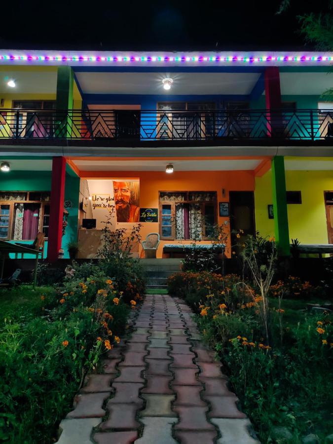La Siesta India Manali Hostel Exterior foto
