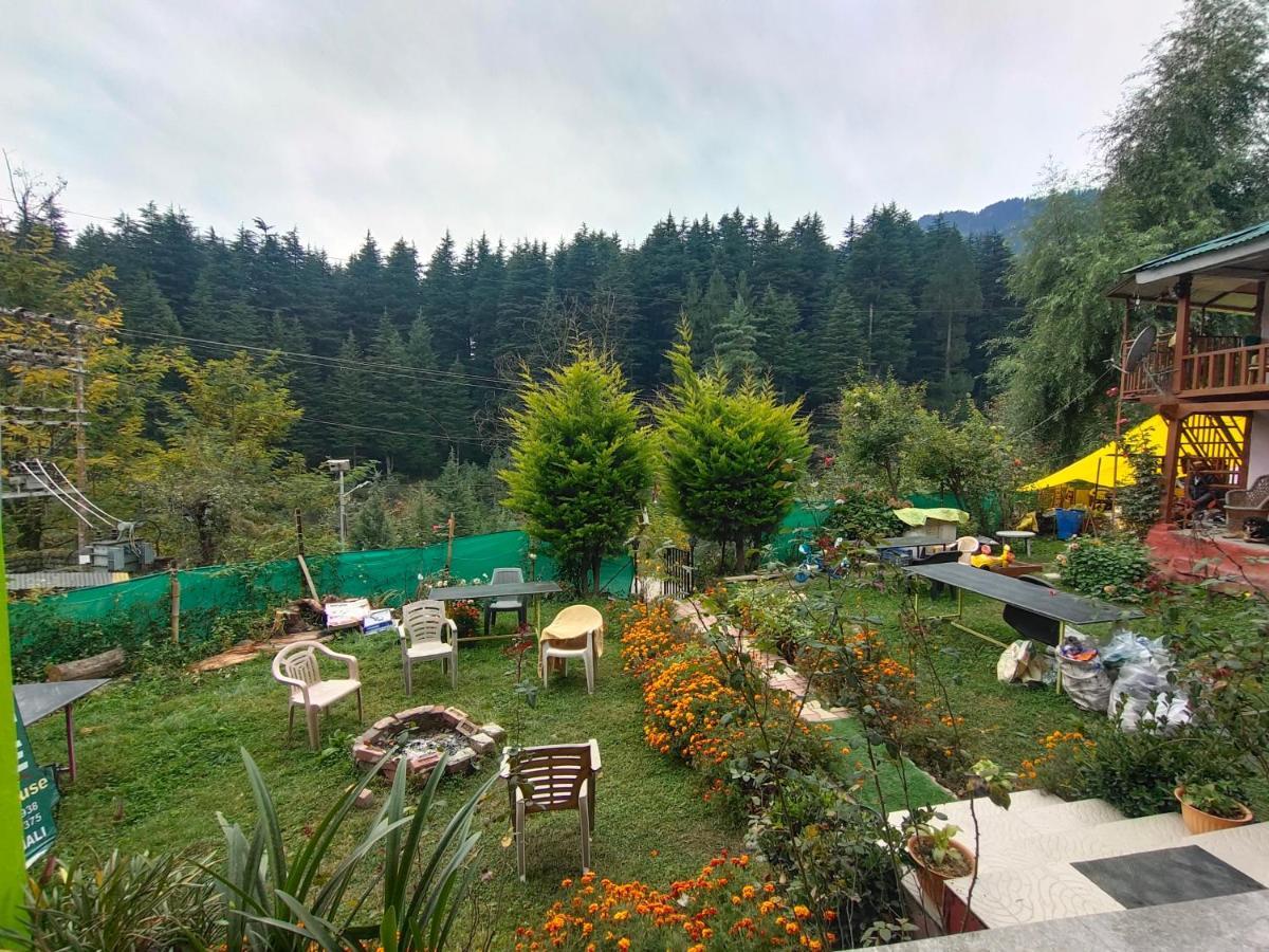 La Siesta India Manali Hostel Exterior foto