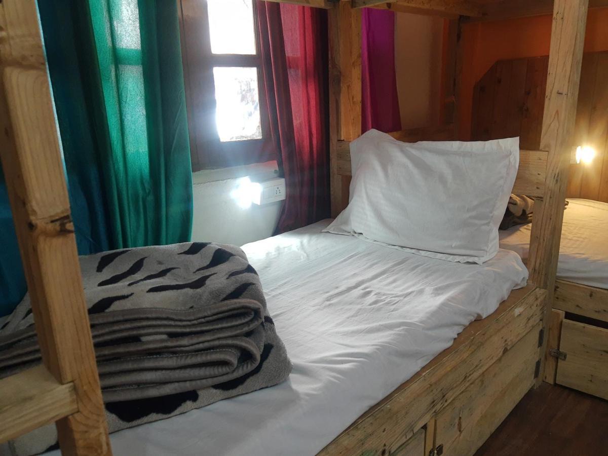 La Siesta India Manali Hostel Exterior foto